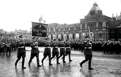 сводный полк Третьего Белорусского фронта во главе с Маршалом Советского Союза А.М. Василевским на параде Победы