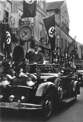Гитлер в Хайлигенбайле в 1935 году