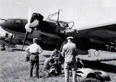 1-Bf-110C1-1.(Z)LG1-(L1+A11)-Fritz-Schleiff-Jesau-Germany-1939-02.jpg
