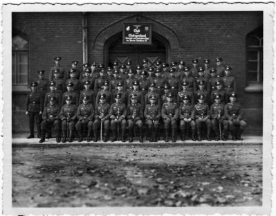 Групповое фото солдат 41-го саперного батальона в казарме Кронпринц