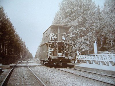 Echtfoto-Zug-bei-Kaliningrad-um-1910.JPG