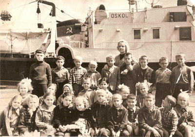 Экскурсия детей из детдома города Выборга в порт.