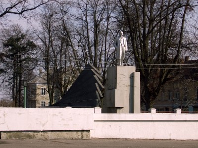 Гвардейск - Памятник Ленину_2.jpg