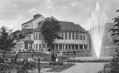 Кенигсберг - старый театр на Мира.jpg